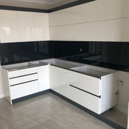 Tezgah Arası Camlar ile Mutfaklarınıza Modern Dokunuşlar